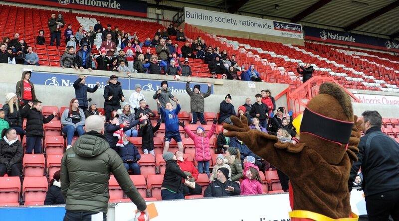 Junior-takeover-Swindon-Town-Danny-Lee