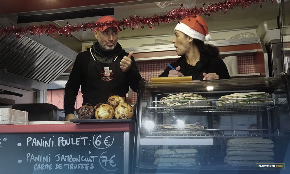 L'un des foodtrucks sur le parvis de l'Allianz Riviera