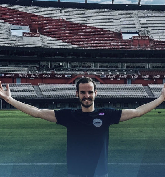 Victor Sauh et son tour des stades